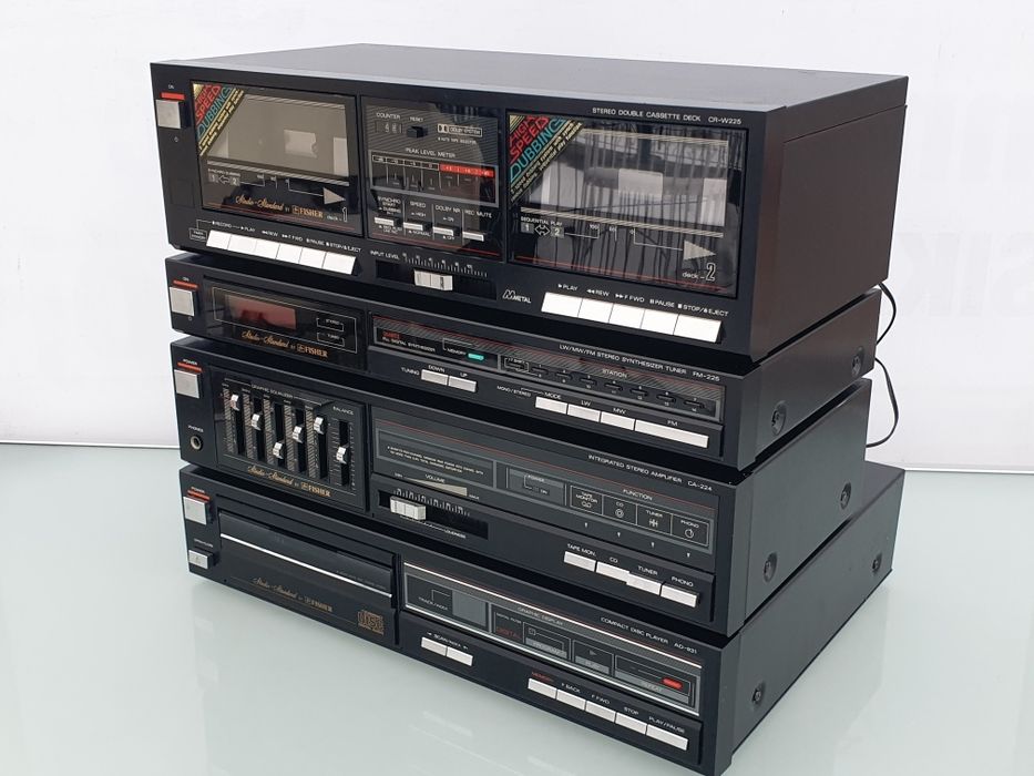 Wieża stereo Fisher wersja midi/ad-931 seria 225