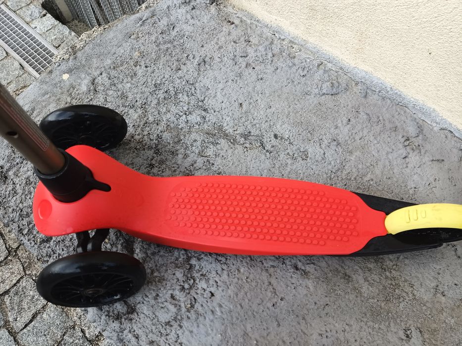 Trotinete de 3 Rodas Criança B1