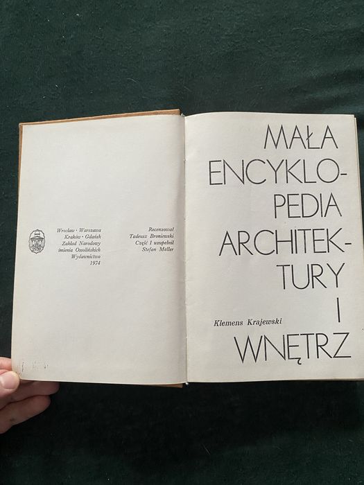 Mała encyklopedia architektury i wnętrz