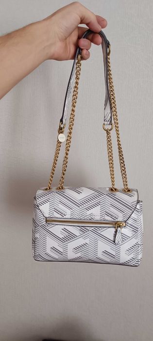 Guess Montreal Convertible Crossbody