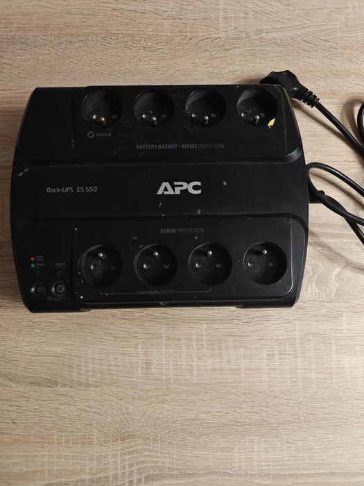 Zasilacz awaryjny APC UPS Back-UPS ES 550