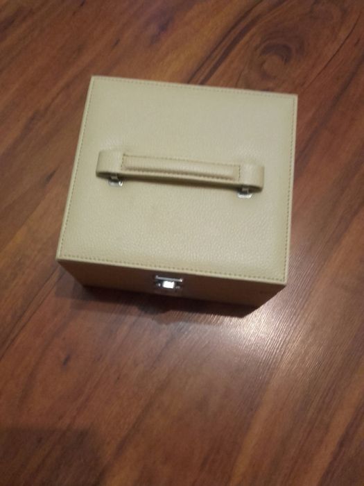 Super cena Intervion kuferek