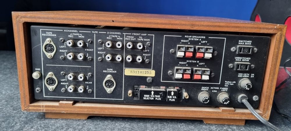 Wzmacniacz Sansui USA dla kolekcjonera