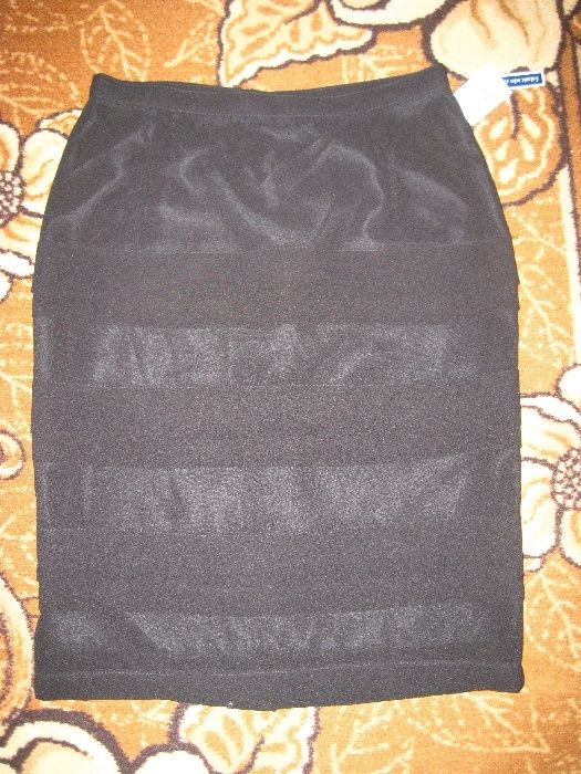 Юбка новая р.38 Испания