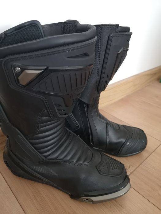Buty motor rozm  dł wkładki 24 cm