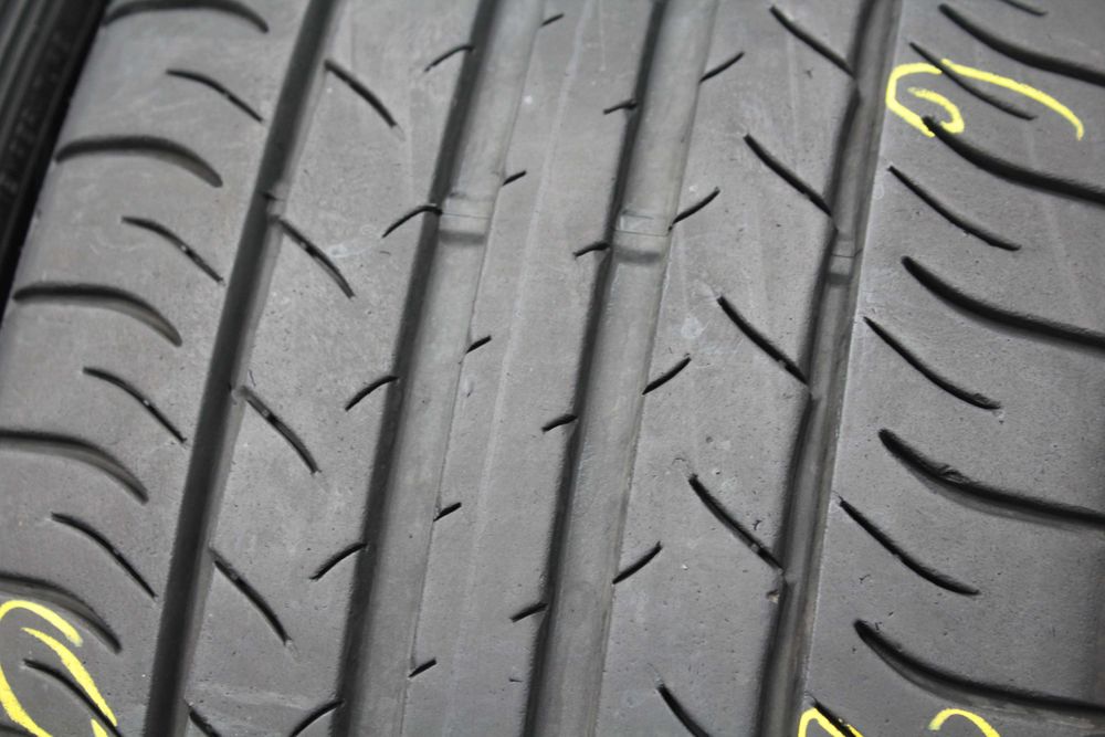 235 45 R18 Dunlop SP Sport Maxx 05