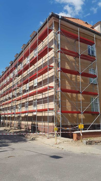 Rusztowania wynajem montaż demontaż transport elewacyjne