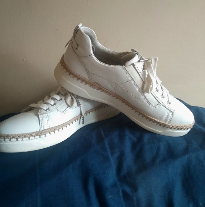 Skórzane buty damskie roz.39 zamienię