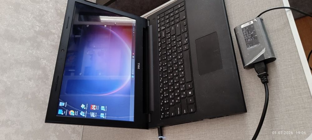 Ноутбук Dell Inspiron 3543 / Intel Pentium 3805U / 8GB RAM/ ssd120GB