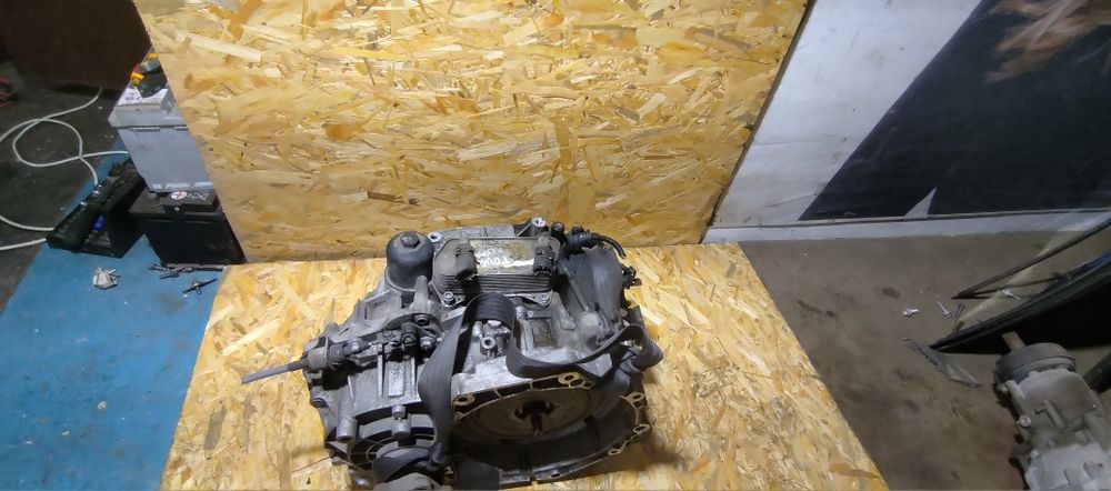 АКПП коробка автомат dsg dq250 2.0tdi touaran Passat b6 тауран hjp