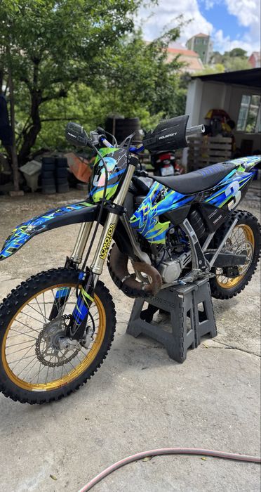Yz 250 2024 preparada para enduro