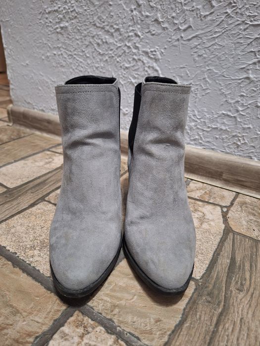 Botki damskie Reserved