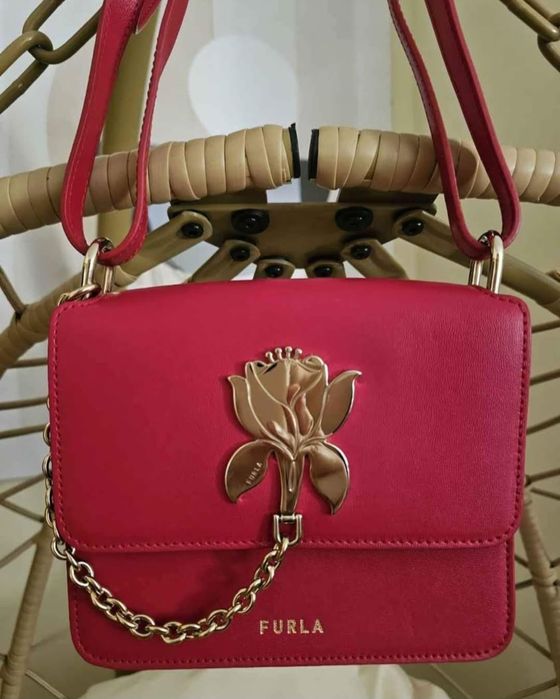 Mala Furla de alta gama