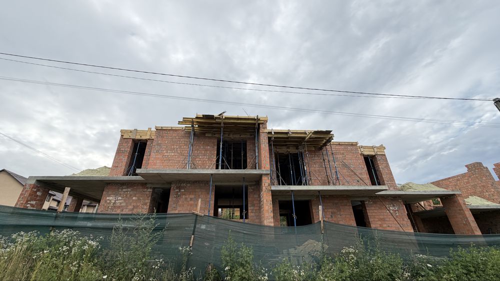 Продаж дуплекса (котедж) в Малечковичах від власника | Новий будинок біля Львова
