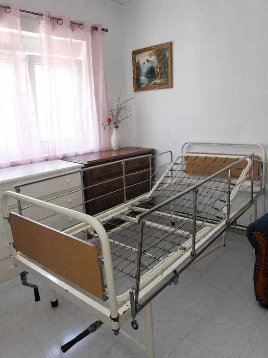 Cama Hospitalar Articulada Colchão Anti Escaras Completa Pronta a Usar