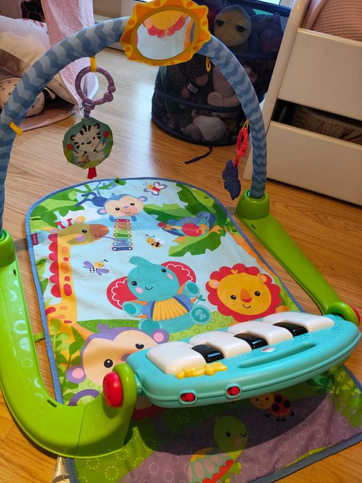 Ginásio de atividades - Pés e Mãos da Fisher Price