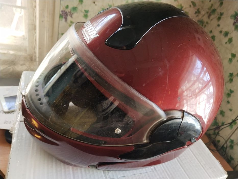 Италия модуляр шлем карбон  /Nolan n-100/