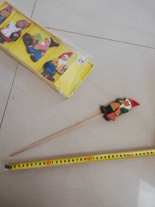 Krasnoludek na patyku zestaw 5szt drewniana ozdoba do doniczki ogrodu