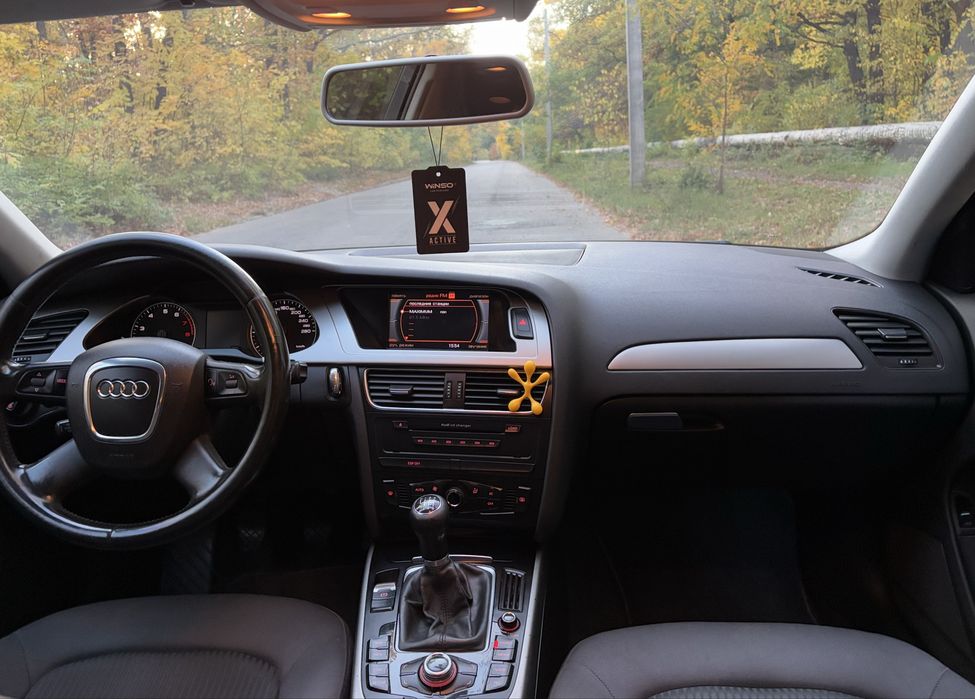 Продам Audi A4 B8
