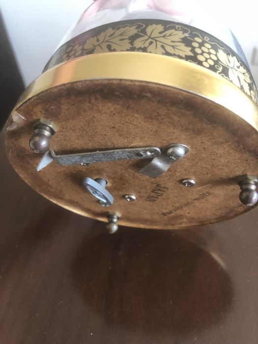 Garrafa com musica a funcionar made in japan antigao