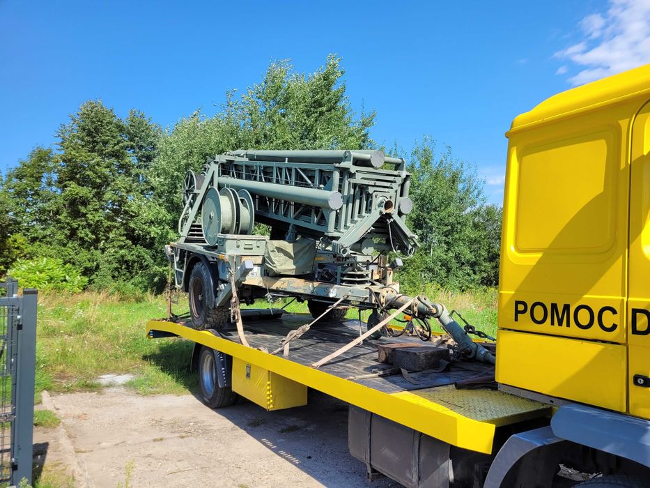 Telefonia GSM - wieża nadajnik telefonii komórkowej 25m