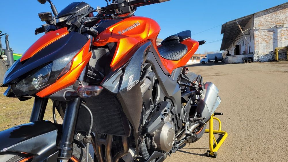 Kawasaki Z1000 2015p.