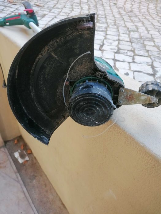 Roçadora eléctrica