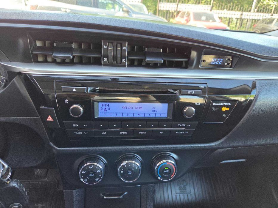 Продам Toyota Corolla 2013р. 1.3 бензин   Пробіг 76 тис. км.