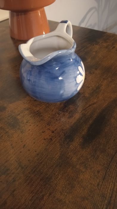 Dzbanek mlecznik