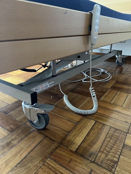 Cama Articulada Elétrica Victory com colchão Anti-Escaras