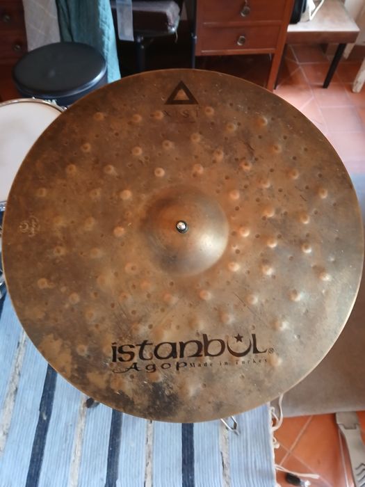 Bateria  yamaha bop kit com pratos Istambul Agop xist dry dark.