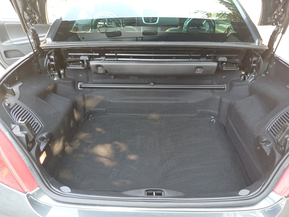 PEUGEOT 207cc cabrio