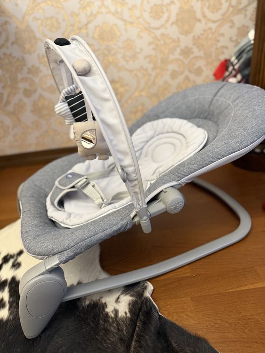 Крісло-гойдалка Chicco