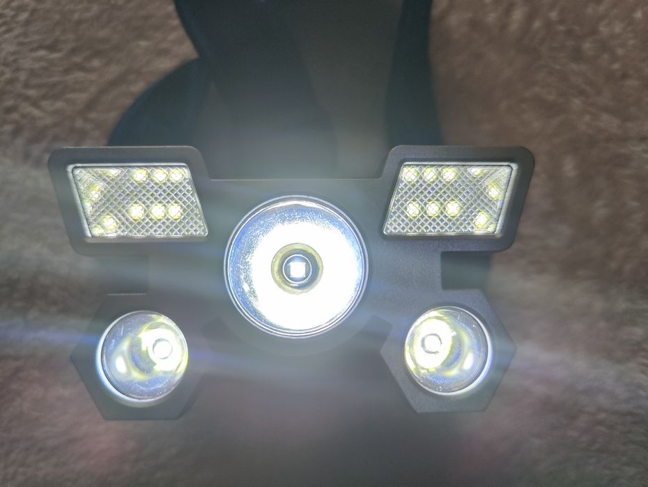 Ліхтарик світлодіодний налобний на акумуляторі