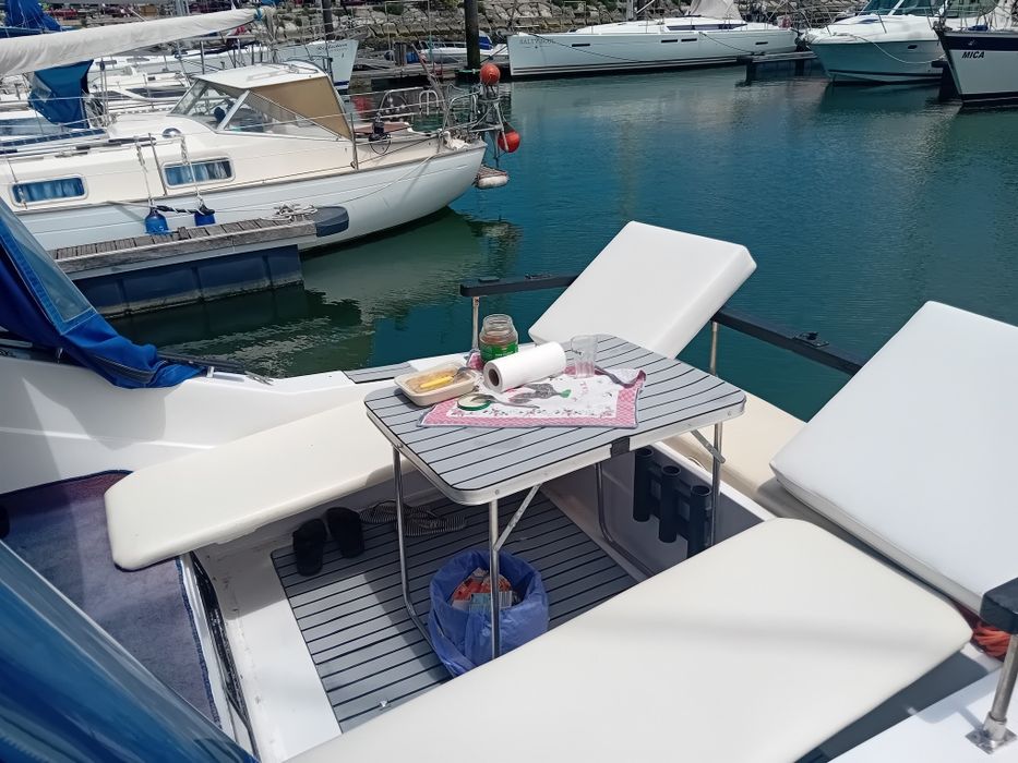 Barco Bayliner 7.5m 260 cv