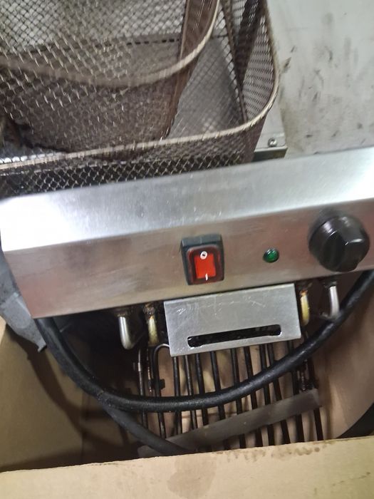 Fritadeira industrial semi nova