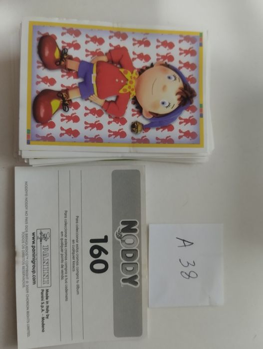 (A5) Cromos de 8 coleções