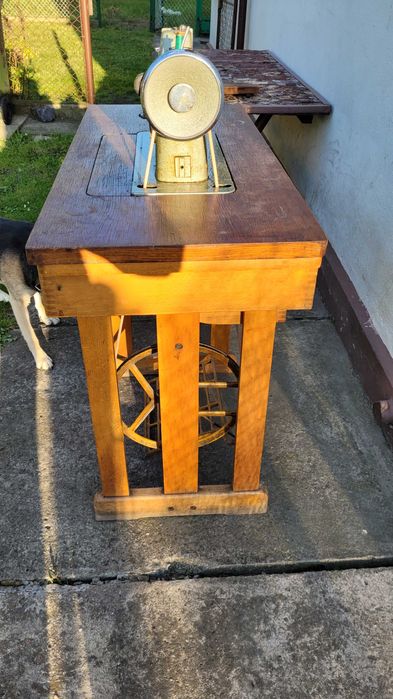 Maszyna do szycia Łucznik