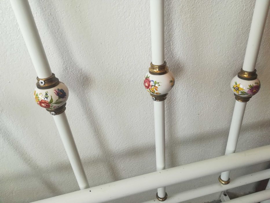 Cama solteiro estrutura - LER descrição