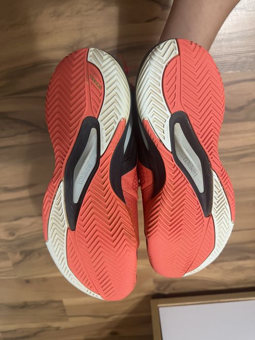 Wilson тенісні кросівки