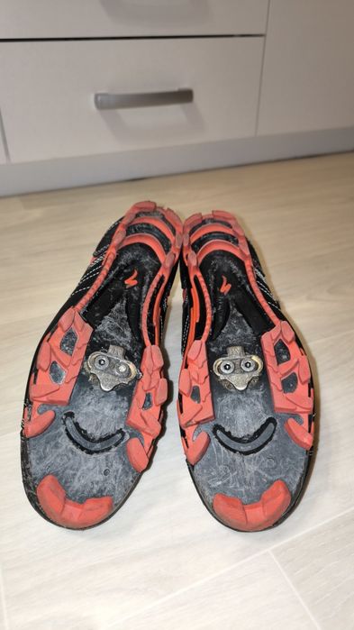 Продам контакты MTB
