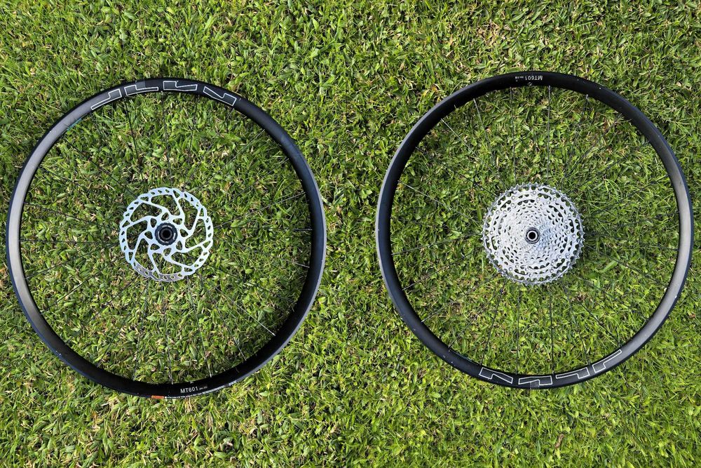 Rodas BTT Shimano Deore WH-MT601 29'' Tubeless