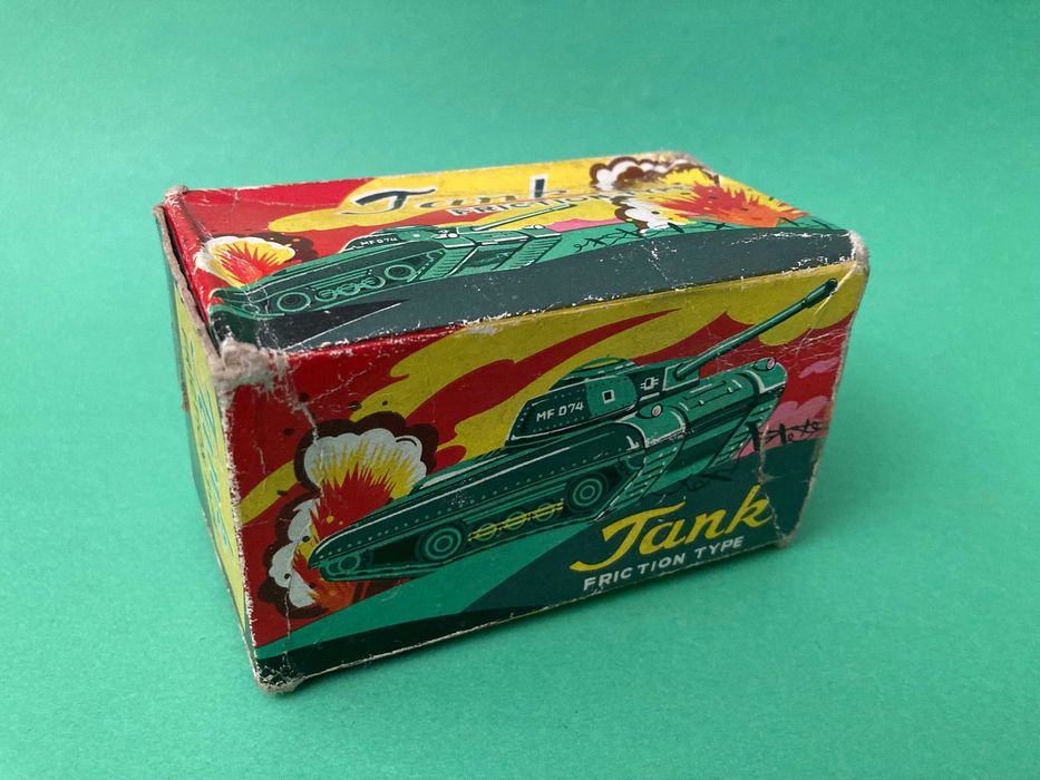 Brinquedo em chapa Tank Friction Type MF-074 Antigo