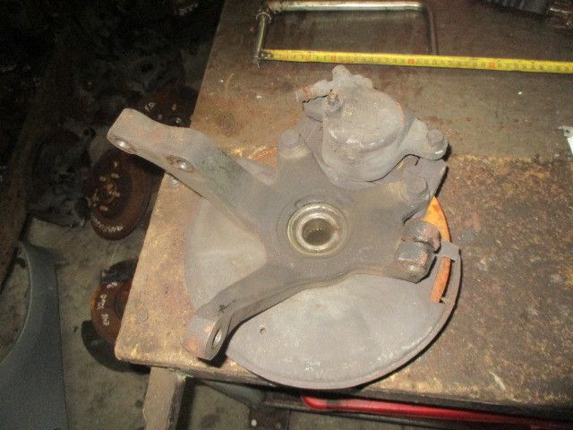Manga de eixo frente esquerda MAZDA 2 (DY)