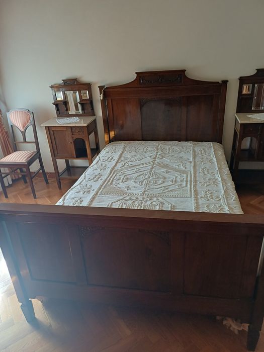 Cama Século 19. Excelente estado