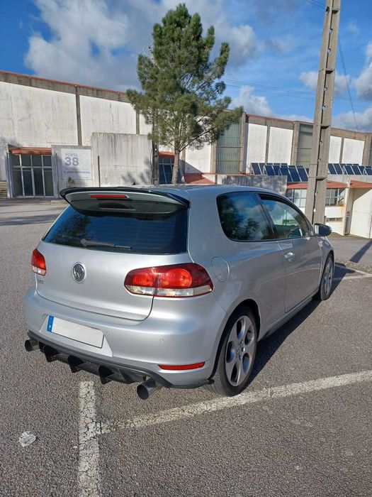 Volkswagen Golf VI GTI 2.0 TSI - 210cv
