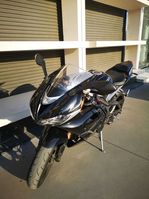 Triumph Daytona 675