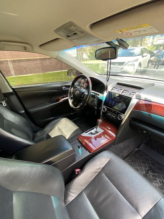 Toyota Camry 2013 Рік Офіційна!