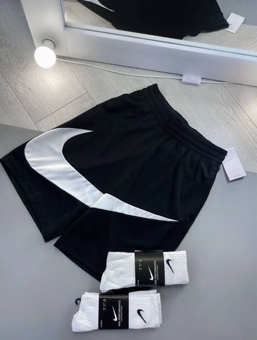 Шорти Найк Біг Свуш