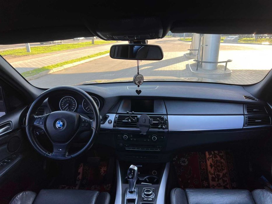 Продам BMW X5 2011 р. 3.0 дизель Гарний стан!